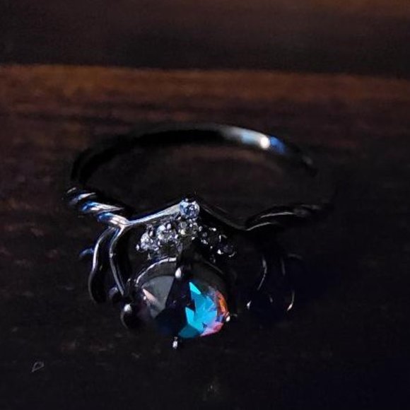 Fragrant Jewels Wicked Fairy Ring - Picture 4 of 6